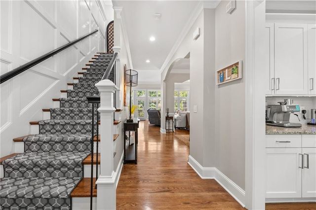 4292 Kingston Gate Cove, Atlanta, GA 30341