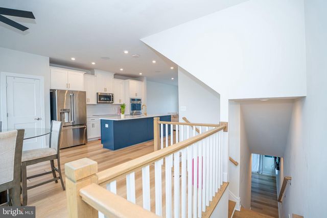 8790 KENSINGTON CHURCH ST, Manassas, VA 20112