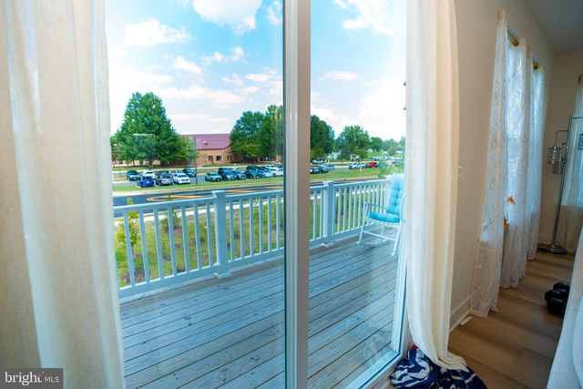 8790 KENSINGTON CHURCH ST, Manassas, VA 20112