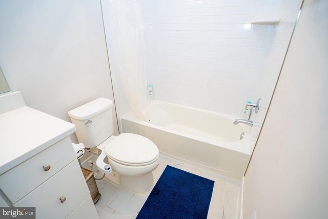 8790 KENSINGTON CHURCH ST, Manassas, VA 20112