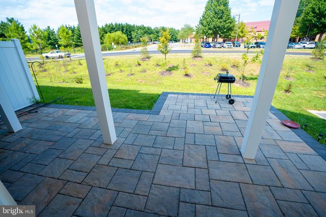 8790 KENSINGTON CHURCH ST, Manassas, VA 20112
