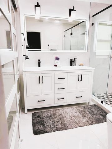 14691 SW 20th St, Davie, FL 33325