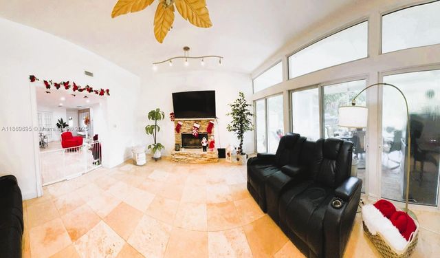 14691 SW 20th St, Davie, FL 33325