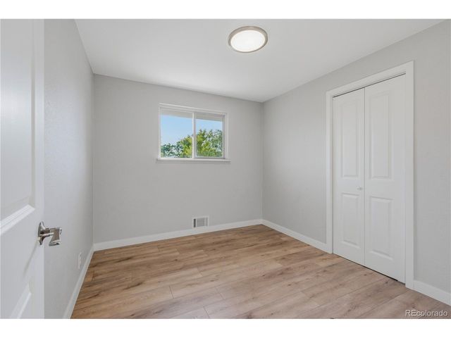 6910 Jasmine St, Commerce City, CO 80022