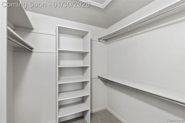 7056 Green Farm Road, West Bloomfield, MI 48322