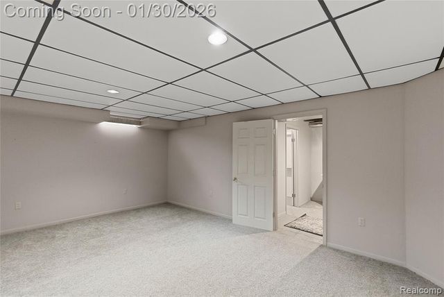 7056 Green Farm Road, West Bloomfield, MI 48322