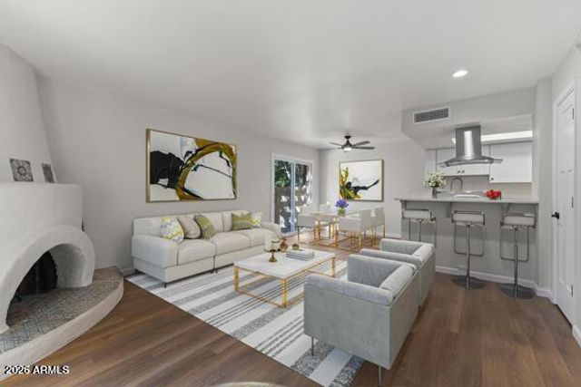 10408 N 11TH Street 2, Phoenix, AZ 85020