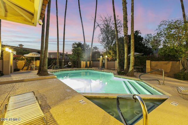 10408 N 11TH Street 2, Phoenix, AZ 85020