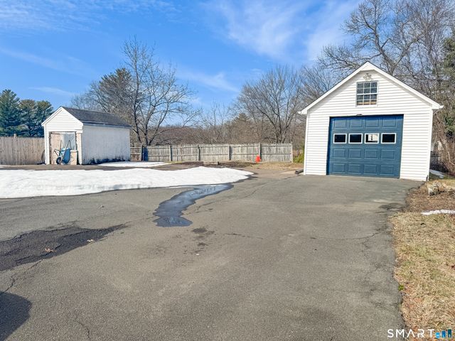 15 Pine Hill Road, Enfield, CT 06082