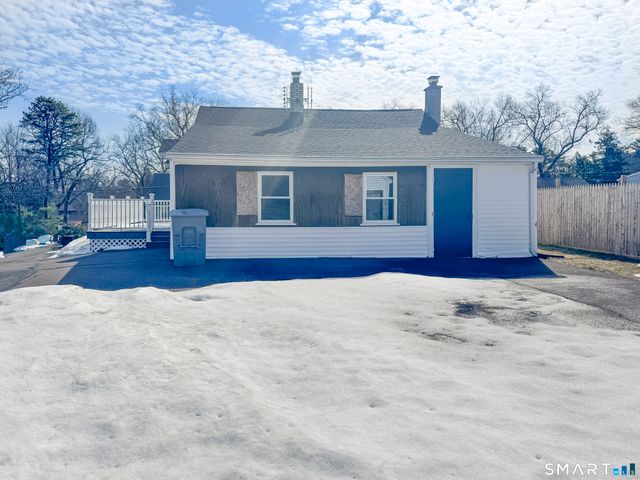 15 Pine Hill Road, Enfield, CT 06082