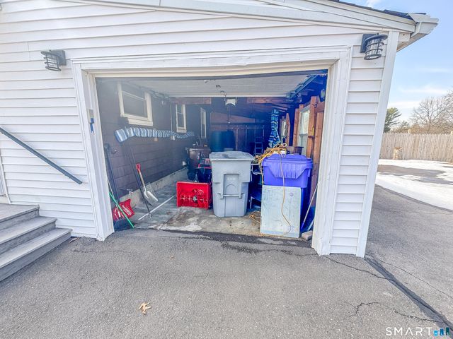 15 Pine Hill Road, Enfield, CT 06082