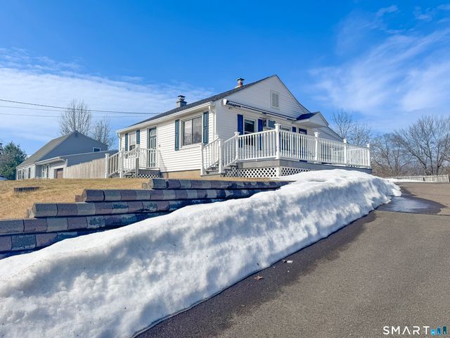 15 Pine Hill Road, Enfield, CT 06082