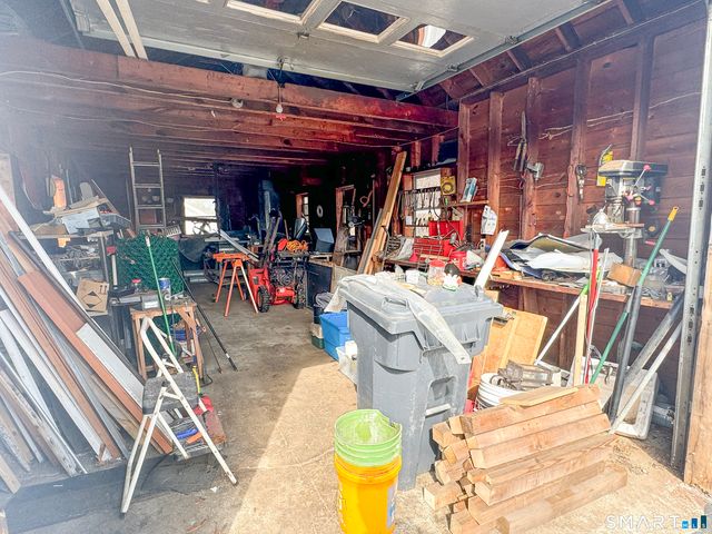 15 Pine Hill Road, Enfield, CT 06082