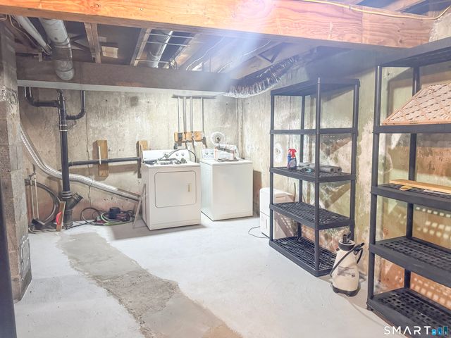 15 Pine Hill Road, Enfield, CT 06082