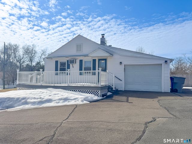 15 Pine Hill Road, Enfield, CT 06082