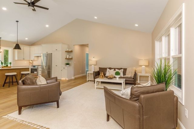 29 Sunset Road, Westminster, MA 01473