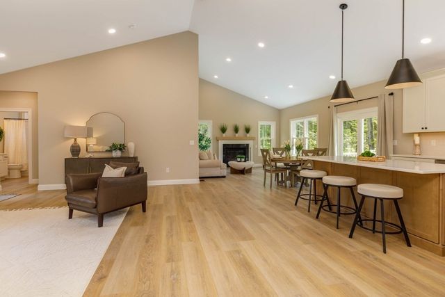 29 Sunset Road, Westminster, MA 01473