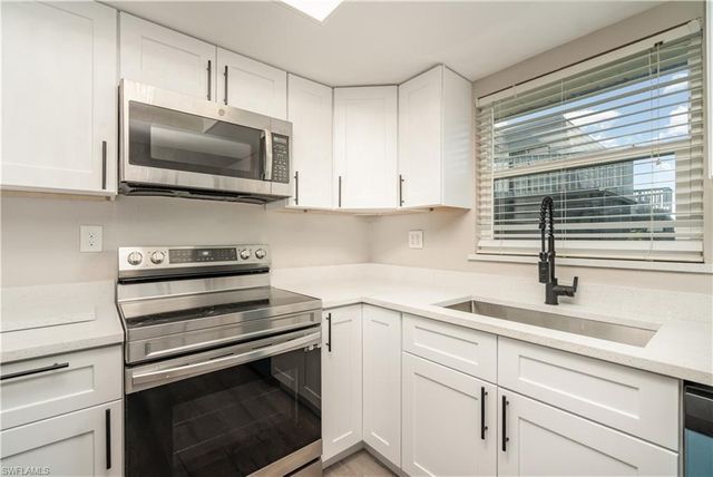 16051 Amberwood Lake CT # 4, Fort Myers, FL 33908