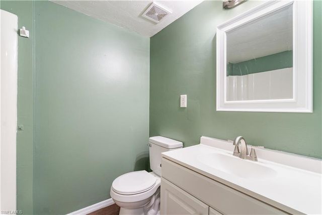 16051 Amberwood Lake CT # 4, Fort Myers, FL 33908