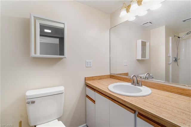 16051 Amberwood Lake CT # 4, Fort Myers, FL 33908