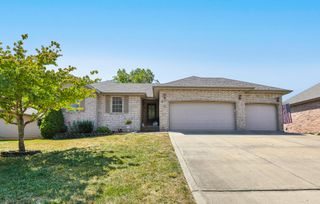 4142 West Watkins Street, Springfield, MO 65802