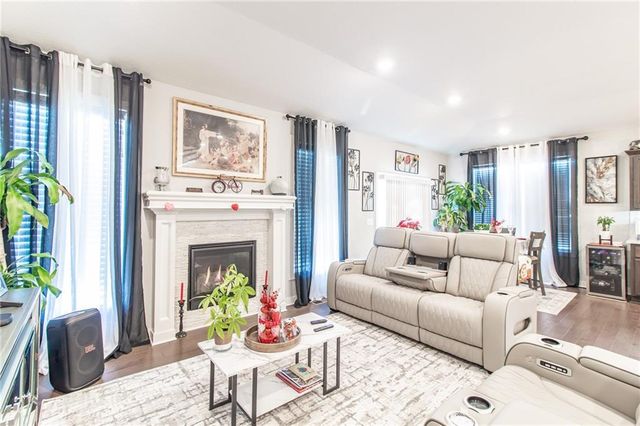 520 SE David Road, Lee's Summit, MO 64082