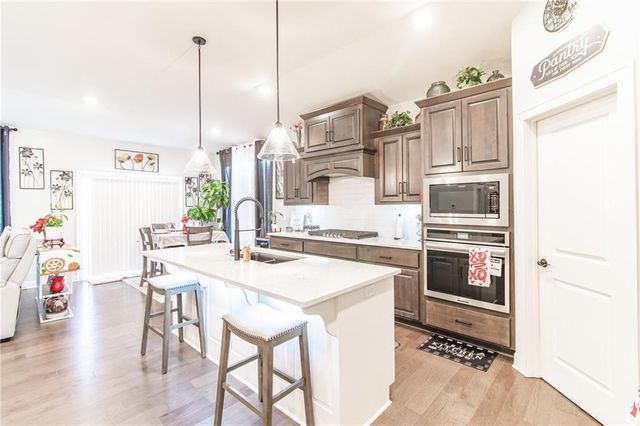 520 SE David Road, Lee's Summit, MO 64082