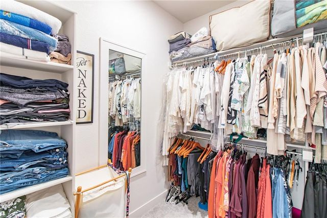 520 SE David Road, Lee's Summit, MO 64082