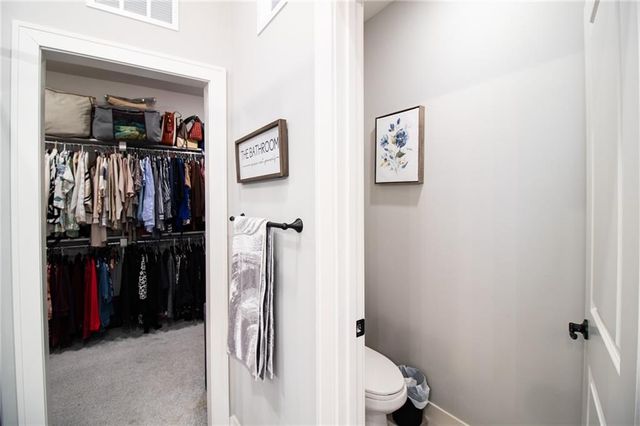 520 SE David Road, Lee's Summit, MO 64082