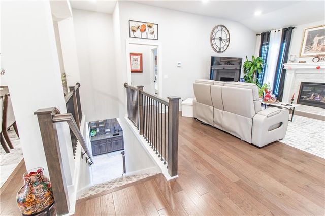 520 SE David Road, Lee's Summit, MO 64082