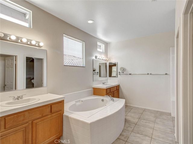 29098 Parkhill Court, Menifee, CA 92584