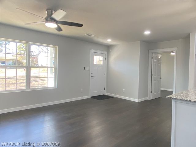 14 Mable Nell Road, Van Buren, AR 72956