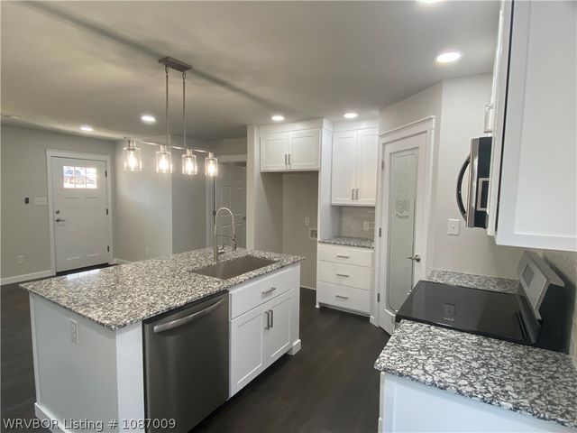 14 Mable Nell Road, Van Buren, AR 72956