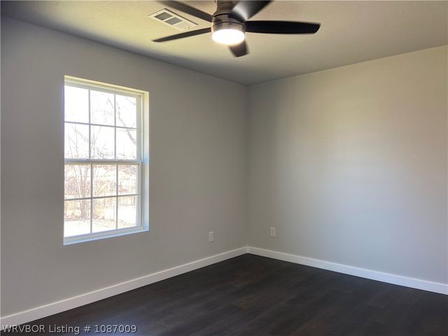 14 Mable Nell Road, Van Buren, AR 72956