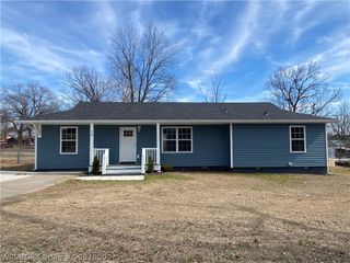 14 Mable Nell Road, Van Buren, AR 72956