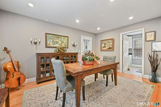 13 Park Lane, Woodbury, CT 06798