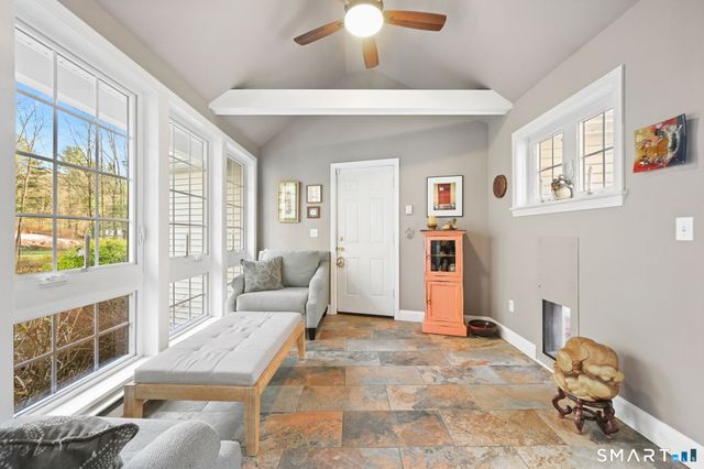 13 Park Lane, Woodbury, CT 06798