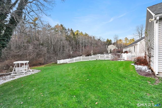 13 Park Lane, Woodbury, CT 06798