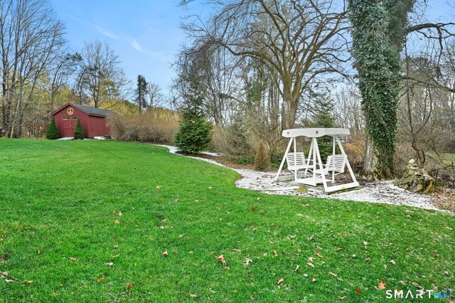 13 Park Lane, Woodbury, CT 06798