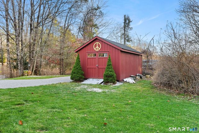 13 Park Lane, Woodbury, CT 06798