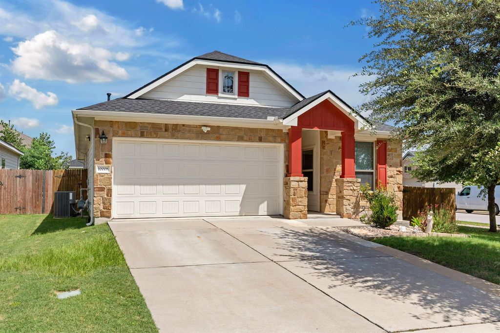 10008 Gertrudis LOOP, Austin, TX 78747