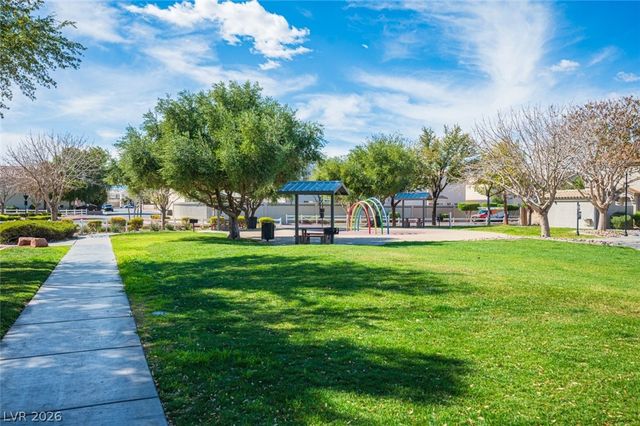 6346 Rusticated Stone Avenue 102, Henderson, NV 89011