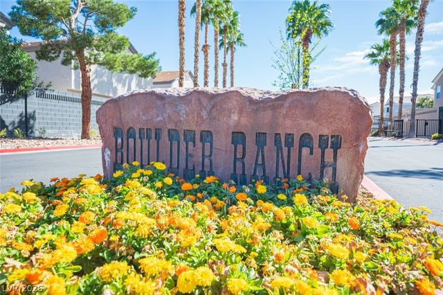 6346 Rusticated Stone Avenue 102, Henderson, NV 89011