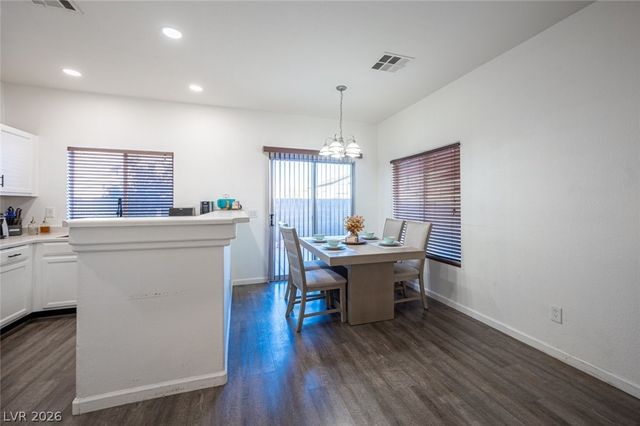 6346 Rusticated Stone Avenue 102, Henderson, NV 89011