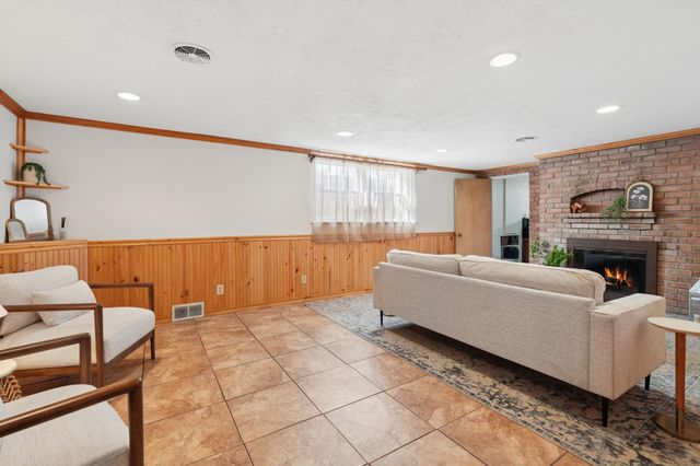 6933 1st Avenue S, Richfield, MN 55423