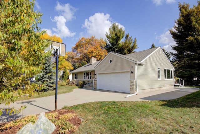 6933 1st Avenue S, Richfield, MN 55423