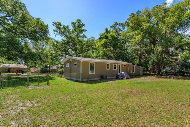 2820 MAGNOLIA AVENUE, Sanford, FL 32773