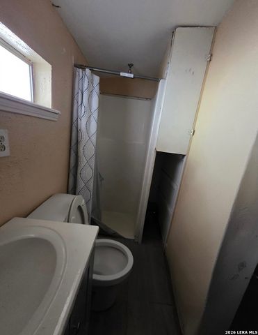 619 san bernardo, San Antonio, TX 78228