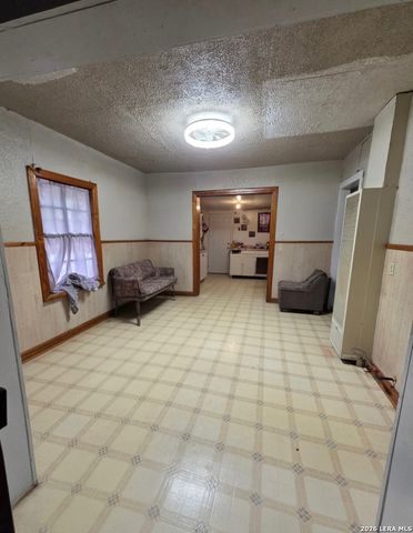 619 san bernardo, San Antonio, TX 78228