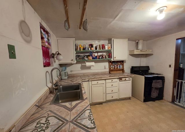 619 san bernardo, San Antonio, TX 78228